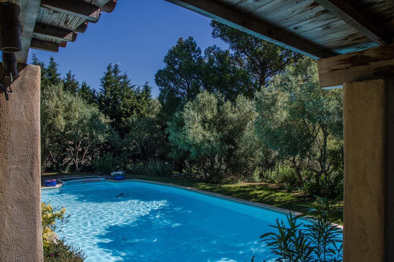 Suite Anduze Aramon Bagian luar foto