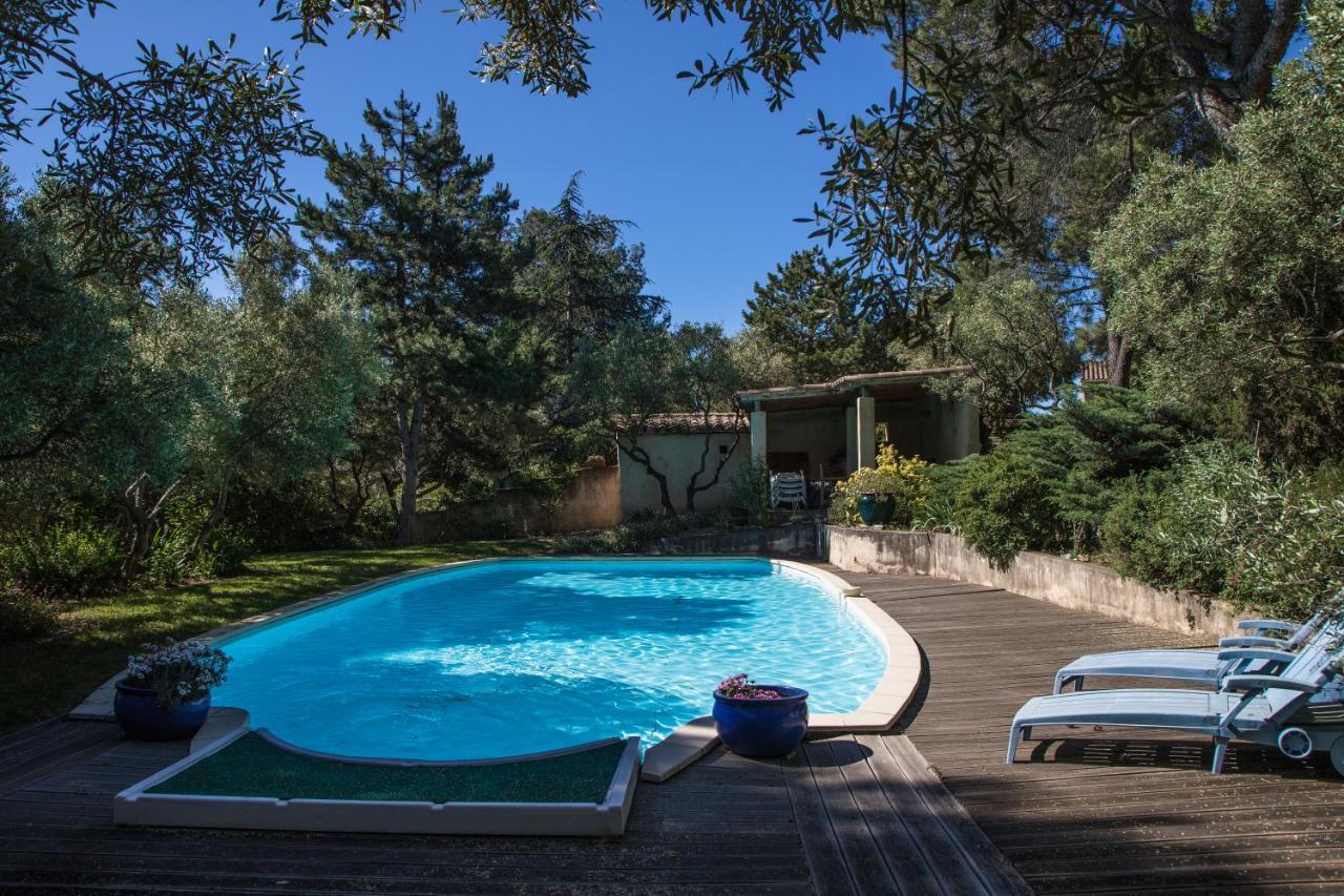 Suite Anduze Aramon Bagian luar foto